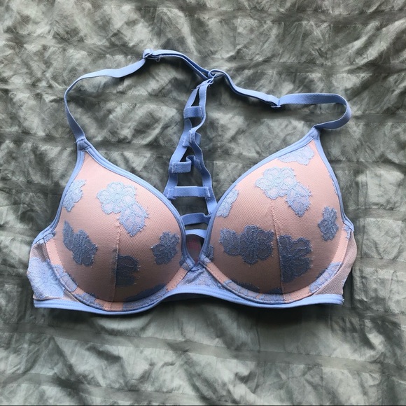 PINK Victoria's Secret Other - Victoria’s Secret Pink Lacey Flower Push Up Bra